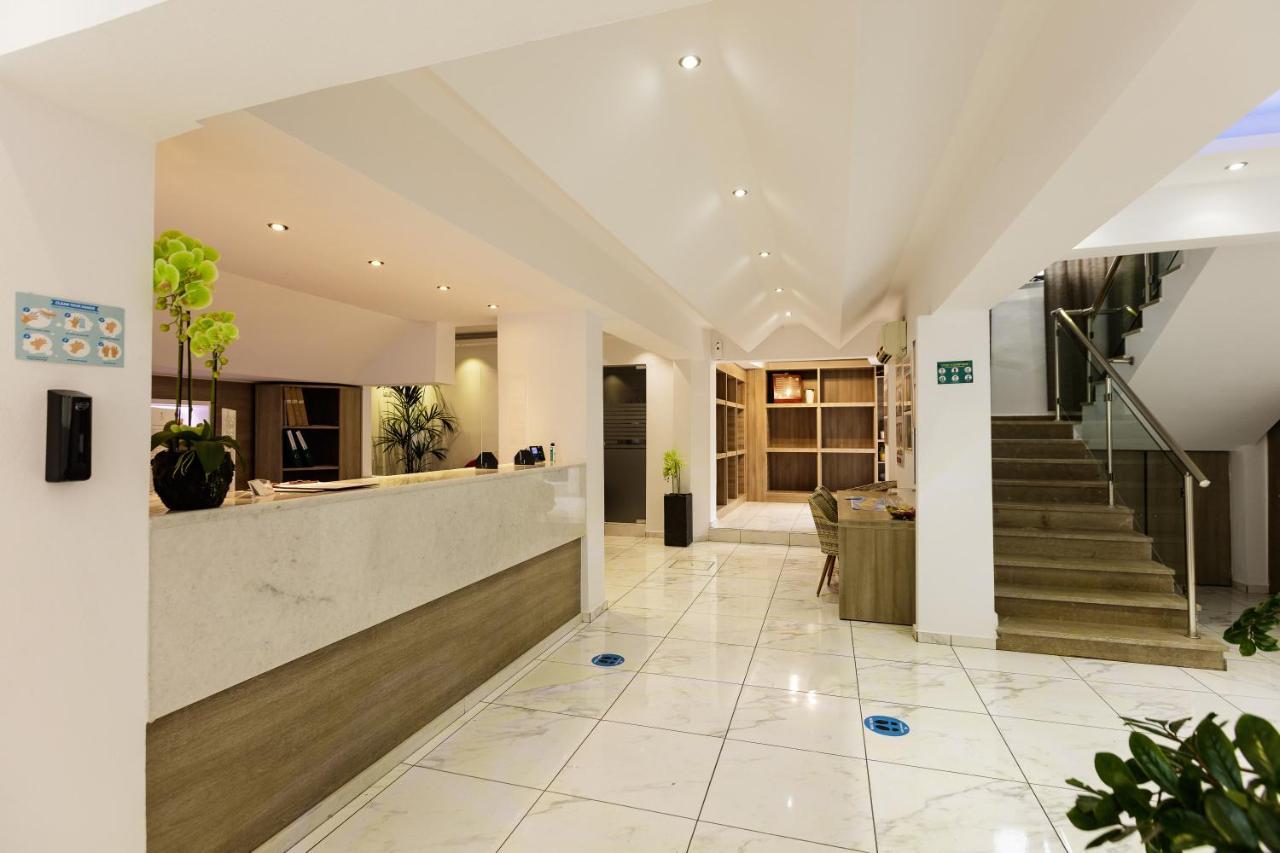 Kahlua Sea View Suites 헐소니소스 외부 사진