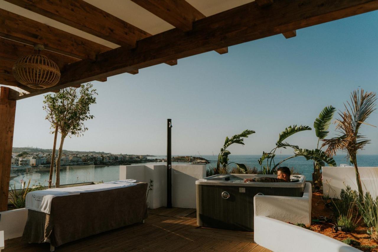 Kahlua Sea View Suites 헐소니소스 외부 사진
