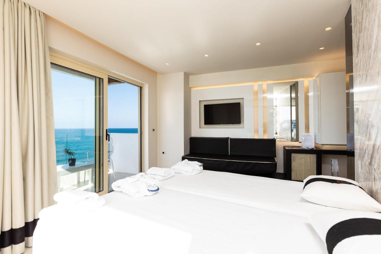 Kahlua Sea View Suites 헐소니소스 외부 사진