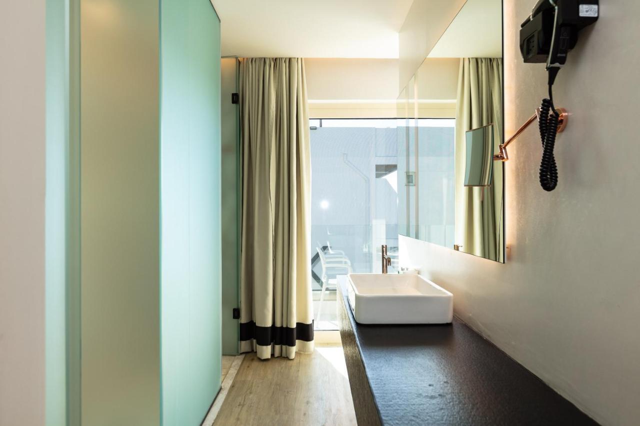 Kahlua Sea View Suites 헐소니소스 외부 사진