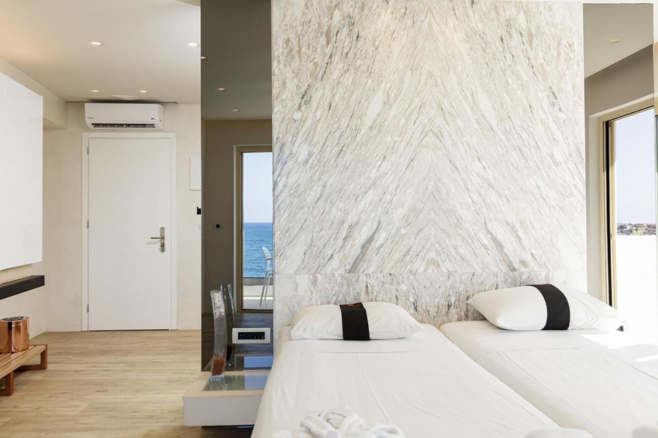 Kahlua Sea View Suites 헐소니소스 외부 사진