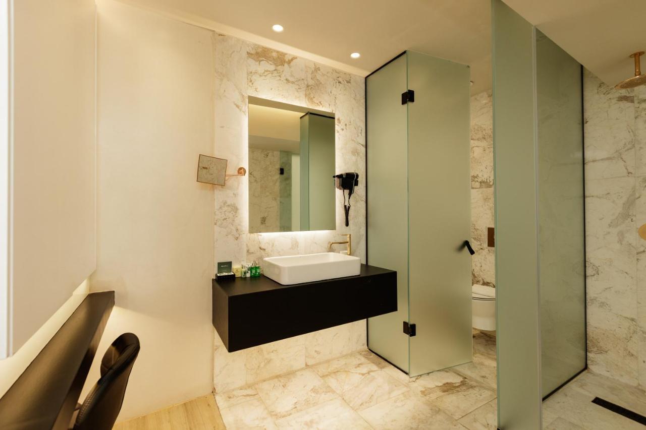 Kahlua Sea View Suites 헐소니소스 외부 사진